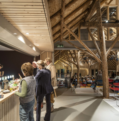 Monumentale boerderij als theaterzaal