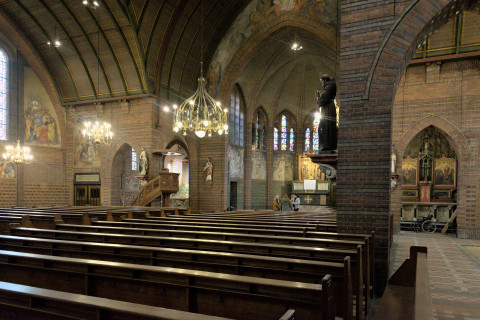 Sint-Martinuskerk in Etten binnen